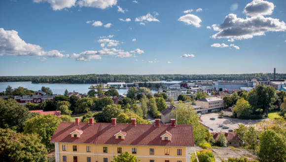 Maisemakuva Taalintehtaalta.